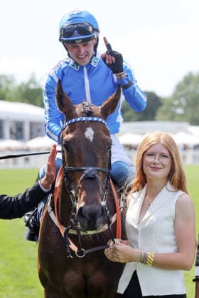 19.06.2026, Ascot, Windsor, GBR - Venetian Sun with Clifford Lee up after winning the Commonwealth Cup. Ascot racecourse. (Pferd, Jockey, Venetian Sun, Lee, Sieg) 260619D523ROYAL_ASCOT.JPG *** June 19, 2026, Ascot, Windsor, GBR