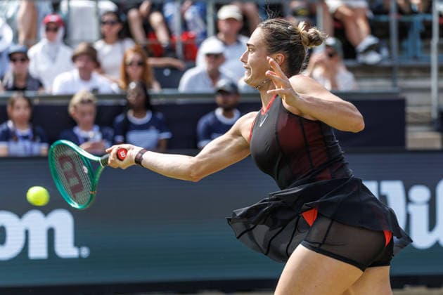 Berlin, 15.06.26, Tennis: VANDA Pharmaceuticals BERLIN TENNIS OPEN 2026 im Steffi-Graf-Stadion. Damen, Einzel. A. Sabalenka - N. Bartunkova (CZE), A. Sabalenka retourniert einen Ball. VANDA Pharmaceuticals BERLIN TENNIS OPEN 2026