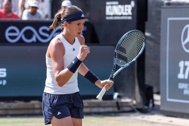 Berlin, 15.06.26, Tennis: VANDA Pharmaceuticals BERLIN TENNIS OPEN 2026 im Steffi-Graf-Stadion. Damen, Einzel. A. Sabalenka - N. Bartunkova (CZE). Nikola Bartunkova ballt die Faust. VANDA Pharmaceuticals BERLIN TENNIS OPEN 2026