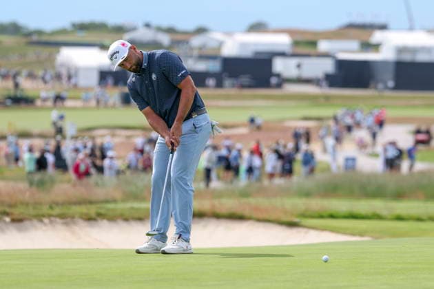 US Open Golf Championship - Round 2 Jon Rahm of Spain putts during the second round of the 2026 US Open golf tournament at the Shinnecock Hills Golf Club in Southampton, New York, USA, 19 June 2026. SOUTHAMPTON NEW YORK UNITED STATES  Copyright: xSARAHxYENESELx