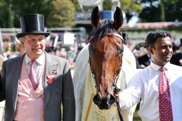 19.06.2026, Ascot, Windsor, GBR - Opportunity with trainer William Haggas after winning the Duke Of Edinburgh Stakes. Ascot racecourse. (Pferd, Trainer, Opportunity, Haggas, Sieg) 260619D541ROYAL_ASCOT.JPG *** June 19, 2026, Ascot, Windsor, GBR Opportunity with trainer William Haggas after winning the Duke of Edinburgh Stakes at Ascot Racecourse Horse, Trainer, Opportunity, Haggas, Victory 260619D541ROYAL ASCOT JPG,detected_source_language
