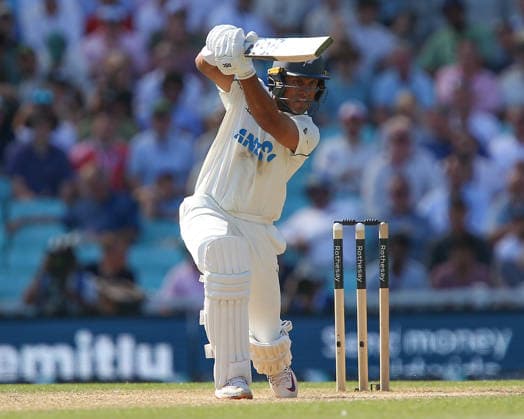 LONDON, ENGLAND - JUNE 19: Rachin Ravindra of New Zealand bats during day 3 of the 2nd Rothesay Test Match between England and New Zealand at The Kia Oval on June 19, 2026 in London, England.  Copyright: xJayxPatel SPPx Sportspressphoto_SPR170895