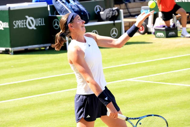 DEU, Berlin Tennis Open, 19.06.2026, Rot-Weiss Tennisanlage, Steffi-Graf-Stadion, Berlin, DEU, Berlin Tennis Open, im Bild Aryna Sabalenka Nikola Bartunkova (CZE)