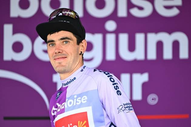 Spanish Alex Aranburu of Cofidis celebrates on the podium after winning stage 3 of the Baloise Belgium Tour cycling race, 173km from and to Durbuy, on Friday 19 June 2026. The Baloise Belgium Tour takes place from 17 to 21 June. JASPERxJACOBS  x178292993x