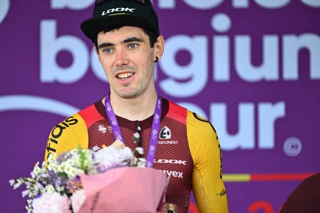 Spanish Alex Aranburu of Cofidis celebrates on the podium after winning stage 3 of the Baloise Belgium Tour cycling race, 173km from and to Durbuy, on Friday 19 June 2026. The Baloise Belgium Tour takes place from 17 to 21 June. JASPERxJACOBS  x178293003x