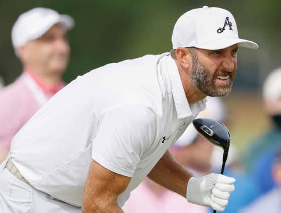 Dustin Johnson prepares to tee off on the 5th hole during the second round of the 126th U.S. Open Golf Championship at Shinnecock Hills Golf Club in Southampton, NY, on Friday, June 19, 2026.  NYC20260619815 JOHNxANGELILLO