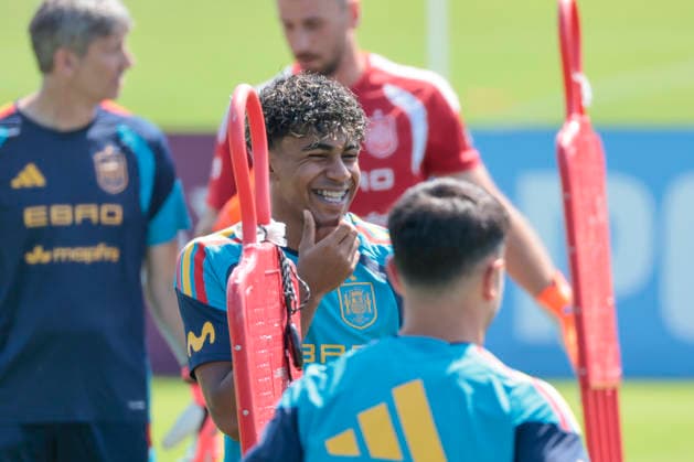 Spanish national soccer team striker Lamine Yamal takes part in the teams s training session in Chattanooga (Tennessee), 19 June 2026. Spanish national soccer team training session in US !ACHTUNG: NUR REDAKTIONELLE NUTZUNG!  Copyright: xLavandeiraxjrx GRAF1546 20260619-55020648754_1