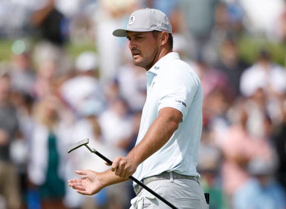 Bryson DeChambeau reacts after putting on the 9th green during the second round of the 126th U.S. Open Golf Championship at Shinnecock Hills Golf Club in Southampton, NY, on Friday, June 19, 2026.  NYC20260619828 JOHNxANGELILLO