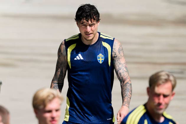 260619 Victor Nilsson Lindelöf of the Swedish national football team at a training session during day 9 of the FIFA World Cup, WM, Weltmeisterschaft, Fussball 2026 on June 19, 2026 in Houston. Photo: Ludvig Thunman BILDBYRAN kod LT PA1243 fotboll football soccer fotball vm fotbolls-vm fotball-vm fotbolls-vm 2026 fifa world cup 2026 träning practice training sverige sweden sverige a day 9 bbeng