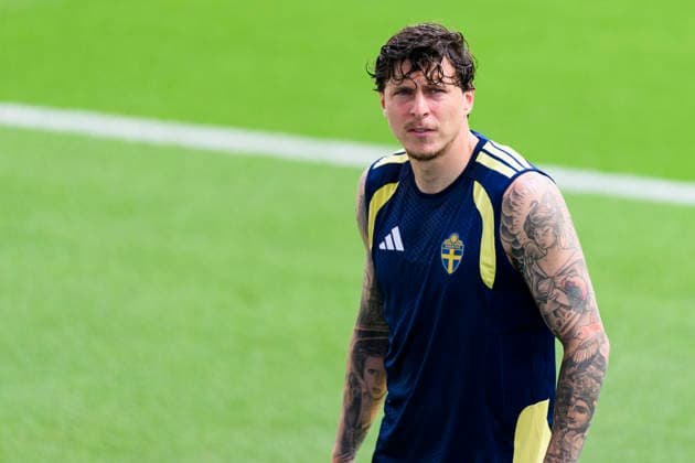 260619 Victor Nilsson Lindelöf of the Swedish national football team at a training session during day 9 of the FIFA World Cup, WM, Weltmeisterschaft, Fussball 2026 on June 19, 2026 in Houston. Photo: Ludvig Thunman BILDBYRAN kod LT PA1243 fotboll football soccer fotball vm fotbolls-vm fotball-vm fotbolls-vm 2026 fifa world cup 2026 träning practice training sverige sweden sverige a day 9 bbeng