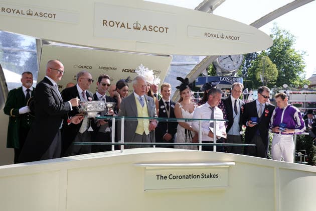 19.06.2026, Ascot, Windsor, GBR - Winners presentation: Precise with Ryan Moore up wins the Coronation Stakes. Ascot racecourse. (Siegerehrung, Precise, Moore, Sieg) 260619D563ROYAL_ASCOT.JPG