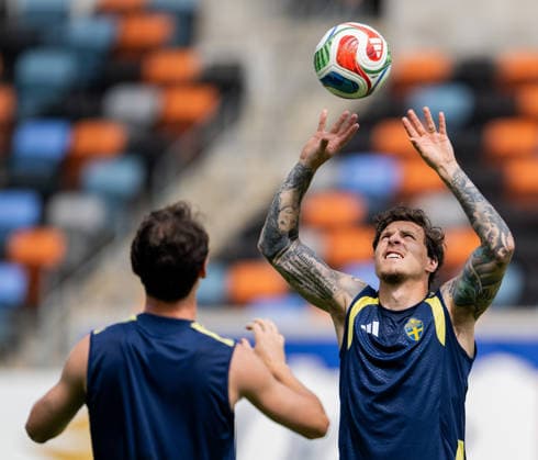 260619 Victor Nilsson Lindelöf of the Swedish national football team at a training session during day 9 of the FIFA World Cup, WM, Weltmeisterschaft, Fussball 2026 on June 19, 2026 in Houston. Photo: Petter Arvidson BILDBYRAN kod PA PA1243 fotboll football soccer fotball vm fotbolls-vm fotball-vm fotbolls-vm 2026 fifa world cup 2026 träning practice training sverige sweden sverige a day 9 bbeng
