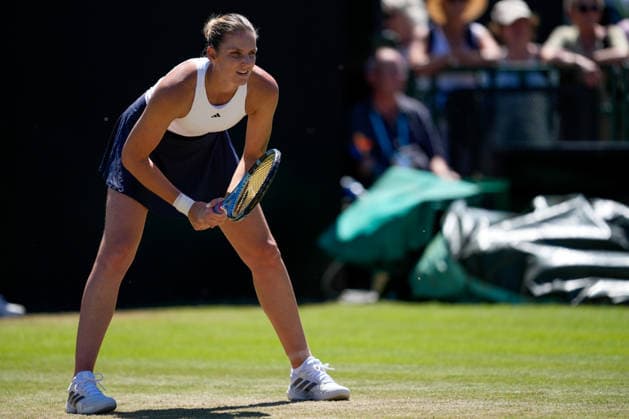 Lexus Nottingham Open - Day Five Karolina Pliskova in action during her quarter-final singles match at the 2026 Lexus Nottingham Open Women s tennis tournament at the Nottingham Tennis Centre in Nottingham, England, on June 19, 2026. Nottingham Great Britain United Kingdom  Copyright: xOwenxHammondx originalFilename:hammond-2026lexu260619_npCMy.jpg