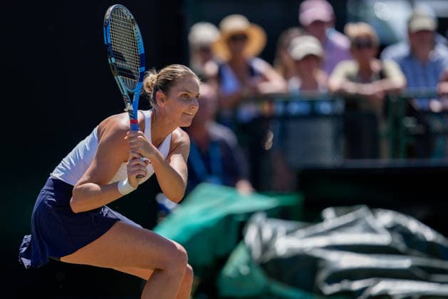 Lexus Nottingham Open - Day Five Karolina Pliskova in action during her quarter-final singles match at the 2026 Lexus Nottingham Open Women s tennis tournament at the Nottingham Tennis Centre in Nottingham, England, on June 19, 2026. Nottingham Great Britain United Kingdom  Copyright: xOwenxHammondx originalFilename:hammond-2026lexu260619_npUMX.jpg