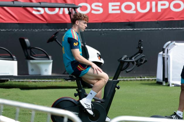 Spanish national soccer team player Victor Munoz during the teams s training session in Chattanooga (Tennessee), 19 June 2026. Spanish national soccer team training session in US !ACHTUNG: NUR REDAKTIONELLE NUTZUNG!  Copyright: xLavandeiraxjrx GRAF1561 20260619-55020649448_1