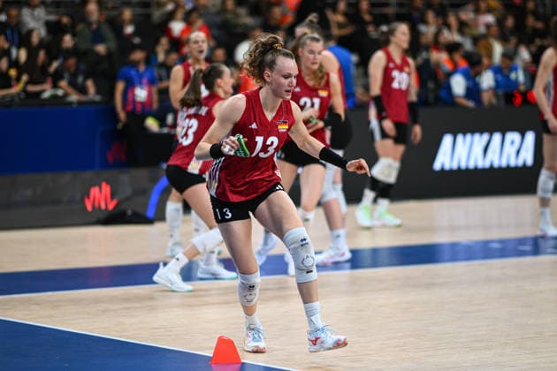 Belgium v Germany - 2026 FIVB Volleyball Nations League ANKARA, TURKIYE - JUNE 19: Emilia Weske (13) of Germany warms up before the 2026 FIVB Volleyball Nations League week 2 match between Belgium and Germany at Ankara Sports Hall in Ankara, Turkiye on June 19, 2026. Akin Celiktas Anadolu Ankara Turkey. Editorial use only. Please get in touch for any other usage.  Copyright: x2026xAnadoluxAkinxCeliktasx