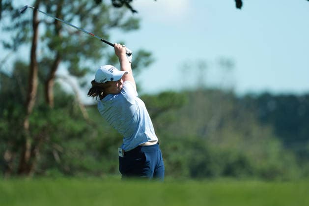 Meijer LPGA, Golf Damen Classic BELMONT, MICHIGAN - JUNE 19: Lottie Woad of England plays her fairway shot on the second hole during the second round of the Meijer LPGA Classic for Simply Give golf tournament at Blythefield Country Club in Belmont, MI, USA Friday, June 19, 2026. Belmont Michigan United States  Copyright: xJorgexLemusx originalFilename:lemus-meijerlp260619_npX80.jpg