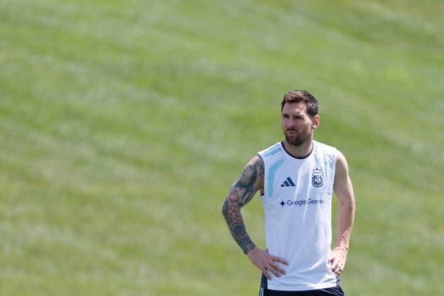 Argentina s striker Leo Messi takes part in a training session in Kansas City, United States, 19 June 2026. Argentina will face Austria in their 2026 World Cup Group J soccer match on 22 June. Argentina s training session !ACHTUNG: NUR REDAKTIONELLE NUTZUNG!  Copyright: xJUANxIGNACIOxRONCORONIx GRAF1609 20260619-55020649995_1