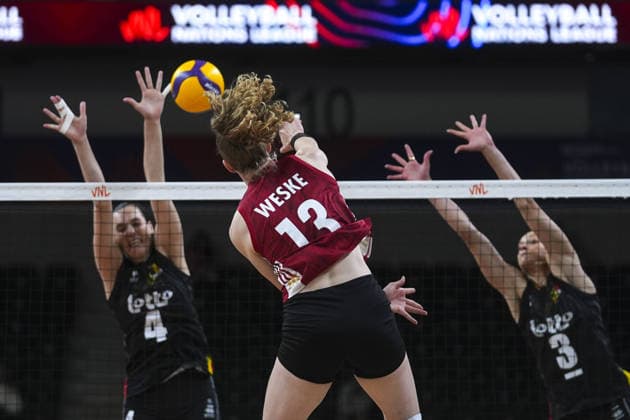 Belgium v Germany - 2026 FIVB Volleyball Nations League ANKARA, TURKIYE - JUNE 19: Emilia Weske (13) of Germany competes against Britt Herbots (3) of Belgium during the 2026 FIVB Volleyball Nations League week 2 match between Belgium and Germany at Ankara Sports Hall in Ankara, Turkiye on June 19, 2026. Dilara Irem Sancar Anadolu Ankara Turkey. Editorial use only. Please get in touch for any other usage.  Copyright: x2026xAnadoluxDilaraxIremxSancarx