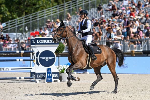 Isabelle Strom sur DIAMANT DE DEMET participe au Prix Selman Marrakech de de la 12ème édition Longines Paris Eiffel Jumping au pied de la Tour Eiffel sur le Champ-de-Mars à Paris, France, le 19 juin 2026. Perusseau-Veeren Bestimage Selman Marrakech Prize during the 12th edition of the Longines Paris Eiffel Jumping at Champ-de-Mars near Eiffel Tower in Paris, France, on June 19, 2026. Paris France  Copyright: xPerusseau-Veerenx xBestimagexPerusseau-Veerenx xBestimagex