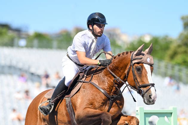 Benjamin Palatsi sur EASTWOOD D HOF TEN BOS participe au Prix Lagree France de de la 12ème édition Longines Paris Eiffel Jumping au pied de la Tour Eiffel sur le Champ-de-Mars à Paris, France, le 19 juin 2026. Perusseau-Veeren Bestimage Lagree France Prize during the 12th edition of the Longines Paris Eiffel Jumping at Champ-de-Mars near Eiffel Tower in Paris, France, on June 19, 2026. Paris France  Copyright: xPerusseau-Veerenx xBestimagexPerusseau-Veerenx xBestimagex