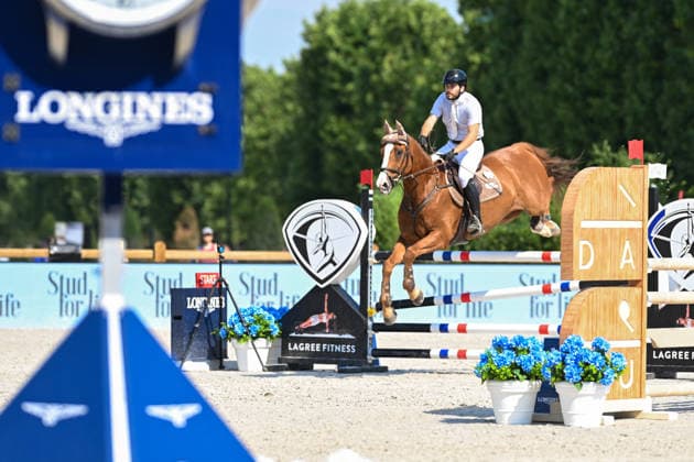 Benjamin Palatsi sur EASTWOOD D HOF TEN BOS participe au Prix Lagree France de de la 12ème édition Longines Paris Eiffel Jumping au pied de la Tour Eiffel sur le Champ-de-Mars à Paris, France, le 19 juin 2026. Perusseau-Veeren Bestimage Lagree France Prize during the 12th edition of the Longines Paris Eiffel Jumping at Champ-de-Mars near Eiffel Tower in Paris, France, on June 19, 2026. Paris France  Copyright: xPerusseau-Veerenx xBestimagexPerusseau-Veerenx xBestimagex