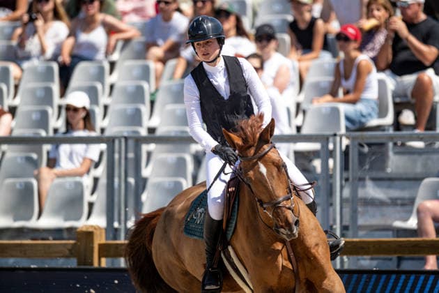Daniela Casline sur CONSISTENT lors du Prix Selman Marrakech de la 12ème édition Longines Paris Eiffel Jumping au pied de la Tour Eiffel sur le Champ-de-Mars à Paris, France, le 19 juin 2026. Perusseau-Veeren Bestimage Selman Marrakech Prize during the 12th edition of the Longines Paris Eiffel Jumping at Champ-de-Mars near Eiffel Tower in Paris, France, on June 19, 2026. Paris France  Copyright: xPerusseau-Veerenx xBestimagexPerusseau-Veerenx xBestimagex