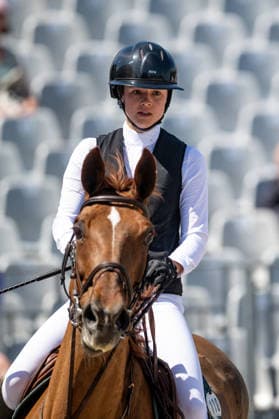 Daniela Casline sur CONSISTENT lors du Prix Selman Marrakech de la 12ème édition Longines Paris Eiffel Jumping au pied de la Tour Eiffel sur le Champ-de-Mars à Paris, France, le 19 juin 2026. Perusseau-Veeren Bestimage Selman Marrakech Prize during the 12th edition of the Longines Paris Eiffel Jumping at Champ-de-Mars near Eiffel Tower in Paris, France, on June 19, 2026. Paris France  Copyright: xPerusseau-Veerenx xBestimagexPerusseau-Veerenx xBestimagex