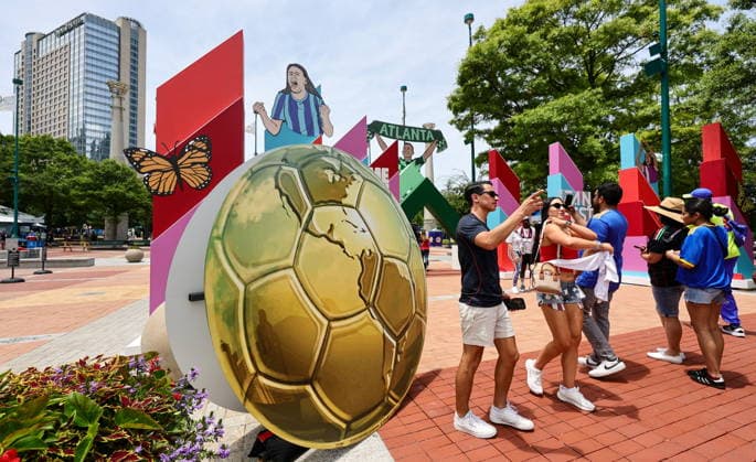 FIFA World Cup, WM, Weltmeisterschaft, Fussball 2026 - Fan Festival in Atlanta Fans arrive before the Group D match USA vs Australia during the FIFA World Cup 2026, at the Fan Festival in Atlanta, Georgia, USA, 19 June 2026. ATLANTA United States  Copyright: xRONALDxWITTEKx