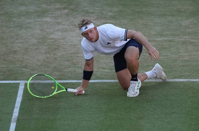 Alejandro Davidovich Fokina of Spain in action HSBC Queen s Club Championships, Day Fourteen, Tennis, Queen s Club, West Kensington, London, UK - 19 Jun 2026London Queen s Club United Kingdom  Copyright: xEllaxLing Shutterstockx 16929306de