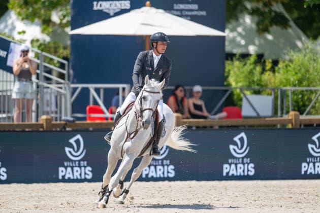 Julien Epaillard sur Le Coultre de Muze pendant le prix CSI5 1.60m GCL Individual Competition Presenté par Evian lors du 12ème édition Longines Paris Eiffel Jumping au pied de la Tour Eiffel sur le Champ-de-Mars à Paris, France, le 19 juin 2026. Perusseau-Veeren Bestimage CSI5 1.60m GCL Individual Competition prize presented by Evian at the 12th Longines Paris Eiffel Jumping event at the foot of the Eiffel Tower on the Champ-de-Mars in Paris, France, on June 19, 2026 Paris France  Copyright: xVeeren-Perusseau BestimagexVeeren-Perusseau Bestimagex