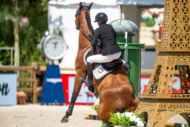 Liv Piris sur HELLO DE VESQUERIE lors du Prix Selman Marrakech de la 12ème édition Longines Paris Eiffel Jumping au pied de la Tour Eiffel sur le Champ-de-Mars à Paris, France, le 19 juin 2026. Perusseau-Veeren Bestimage Selman Marrakech Prize during the 12th edition of the Longines Paris Eiffel Jumping at Champ-de-Mars near Eiffel Tower in Paris, France, on June 19, 2026. Paris France  Copyright: xPerusseau-Veerenx xBestimagexPerusseau-Veerenx xBestimagex