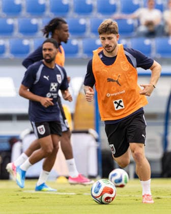 FOOTBALL - FIFA World Cup, WM, Weltmeisterschaft, Fussball 2026, preview SANTA BARBARA,CALIFORNIA,USA,19.JUN.26 - FOOTBALL - FIFA World Cup 2026, USA, Mexico, Canada, preview, Oesterreichischer Fussball-Bund, training team AUT. Image shows Phillipp Mwene, Carney Chukwuemeka and Romano Schmid (AUT).  GEPAxpictures xArminxRauthner