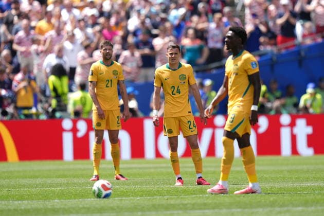 USA v Australia - FIFA World Cup, WM, Weltmeisterschaft, Fussball 2026 - Group D SEATTLE, USA - JUNE 19: Players of Australia react after an own goal by Cameron Burgess of Australia during the 2026 FIFA World Cup First Stage Group D match between USA and Australia at Lumen Field (Seattle Stadium) in Seattle, Washington, United States on June 19, 2026. Ercin Erturk Anadolu Washington United States. Editorial use only. Please get in touch for any other usage.  Copyright: x2026xAnadoluxErcinxErturkx
