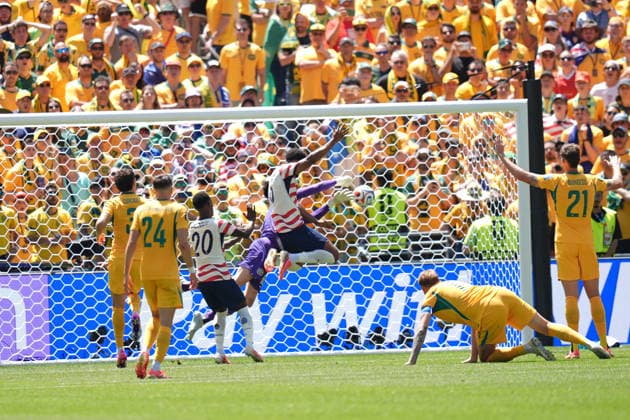 USA v Australia - FIFA World Cup, WM, Weltmeisterschaft, Fussball 2026 - Group D SEATTLE, USA - JUNE 19: Alex Freeman (16) of USA scores a goal during the 2026 FIFA World Cup First Stage Group D match between USA and Australia at Lumen Field (Seattle Stadium) in Seattle, Washington, United States on June 19, 2026. Ercin Erturk Anadolu Washington United States. Editorial use only. Please get in touch for any other usage.  Copyright: x2026xAnadoluxErcinxErturkx