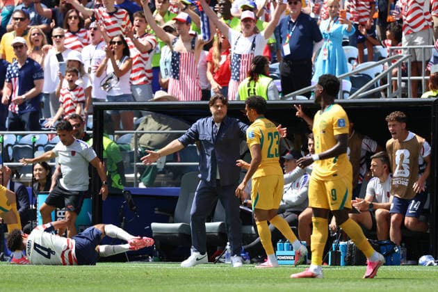 US coach Mauricio Pochettino (C) reacts during a Group D match of the 2026 FIFA World Cup, WM, Weltmeisterschaft, Fussball between the United States and Australia, at Lumen Field stadium in Seattle, United States 19 June 2026. FIFA WORLD CUP 2026: USA - Australia !ACHTUNG: NUR REDAKTIONELLE NUTZUNG!  Copyright: xKennethxFernándezx GR5223 20260619-55020651041_1