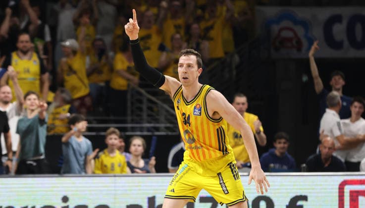 Justin Bean jubelt nach Dreier Freude Emotion Jubel Basketball BBL Bundesliga Herren Play Off Finale 4.Spiel Saison 2025 2026 19.06.2026 ALBA Berlin vs. Bayern München *** Justin Bean celebrates after a three-pointer
