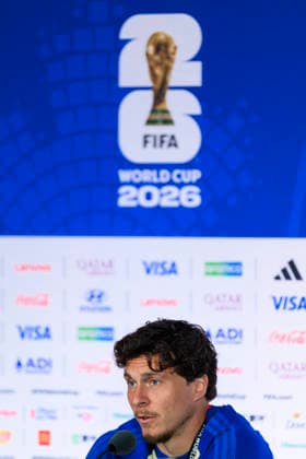 260619 Victor Nilsson Lindelöf of the Swedish national football team at a press conference, PK, Pressekonferenz during day 9 of the FIFA World Cup, WM, Weltmeisterschaft, Fussball 2026 on June 19, 2026 in Houston. Photo: Ludvig Thunman BILDBYRAN kod LT PA1244 fotboll football soccer fotball vm fotbolls-vm fotball-vm fotbolls-vm 2026 fifa world cup 2026 presskonferens press conference sverige sweden sverige a day 9 bbeng *** June 19, 2026  Copyright: LUDVIGxTHUNMAN BB260619LT057