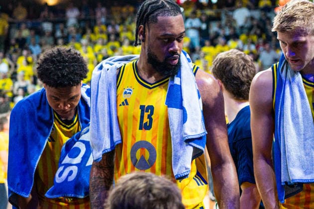 J wan Roberts (Alba Berlin, 13) 19.06.2026, Alba Berlin vs Bayern München, Basketball, BBL, Max-Schmeling Halle, Berlin BBL regulations prohibit any use of photographs as image sequences and or quasi-video. *** J Wan Roberts, Alba Berlin, June 13, 2026, Alba Berlin vs. Bayern Munich, Basketball, BBL, Max Schmeling Halle, Berlin. BBL regulations prohibit any use of photographs as image sequences and or quasi-video.,detected_source_language Copyright: HMBxMedia xFinnxWeidmann