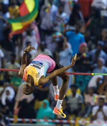Diamond League Athletics in Doha DOHA, QATAR - JUNE 20: Qatari athlete Mutaz Barshim competes in the men s pole vault final during the Diamond League athletics meeting at the Suheim Bin Hamad Stadium in Doha, Qatar on June 20, 2026. Mohammed Dabbous Anadolu Doha Qatar. Editorial use only. Please get in touch for any other usage.  Copyright: x2026xAnadoluxMohammedxDabbousx