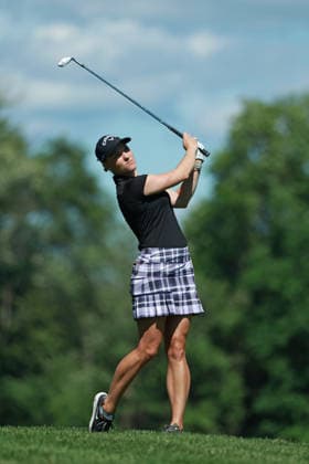 Meijer LPGA, Golf Damen Classic BELMONT, MICHIGAN - JUNE 19: Laney Frye of the United States plays her shot on the first hole during the second round of the Meijer LPGA Classic for Simply Give golf tournament at Blythefield Country Club in Belmont, MI, USA Friday, June 19, 2026. Belmont Michigan United States  Copyright: xJorgexLemusx originalFilename:lemus-meijerlp260619_np9hS.jpg