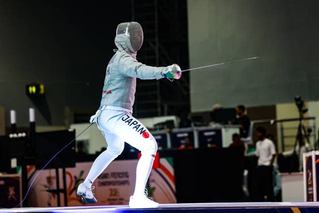 June 19, 2026, New Delhi, Delhi, India: Tsumori Shido (Japan) vs. Luo Shaotong (China) during Semi-Finals of Asian Senior Fencing Championships 2026 (Men s Sabre) at Bharat Mandapam Convention Centre, New Delhi, India on 19th June 2026. New Delhi India - ZUMAd207 20260619_zsp_d207_285 Copyright: xAvijitxDasx