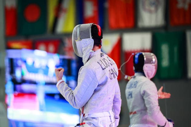 June 19, 2026, New Delhi, Delhi, India: Luo Shaotong (China) during Tsumori Shido (Japan) vs. Luo Shaotong (China), Semi-Finals of Asian Senior Fencing Championships 2026 (Men s Sabre) at Bharat Mandapam Convention Centre, New Delhi, India on 19th June 2026. New Delhi India - ZUMAd207 20260619_zsp_d207_286 Copyright: xAvijitxDasx