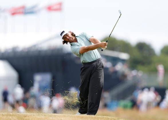 Tommy Fleetwood of England hits an approach shot to the second hole in the second round of the 126th U.S. Open Golf Championship at Shinnecock Hills Golf Club in Southampton, NY on Friday, June 19, 2026.  NYC202606191003 JOHNxANGELILLO