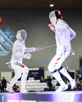 June 19, 2026, New Delhi, Delhi, India: Tsumori Shido (Japan) vs. Luo Shaotong (China) during Semi-Finals of Asian Senior Fencing Championships 2026 (Men s Sabre) at Bharat Mandapam Convention Centre, New Delhi, India on 19th June 2026. New Delhi India - ZUMAd207 20260619_zsp_d207_292 Copyright: xAvijitxDasx