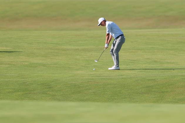 US Open Golf Championship - Round 2 Sam Stevens of the US plays a shot during the second round of the 126th U.S. Open golf tournament at Shinnecock Hills Golf Club in Southampton, New York, USA, 19 June 2026. SOUTHAMPTON NEW YORK UNITED STATES  Copyright: xSARAHxYENESELx