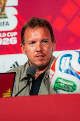 FIFA Fussball Weltmeisterschaft 2026, Gruppe E, Spiel 2, Deutschland vs Elfenbeinküste, 19.06.2026 im Toronto Stadium, Toronto Jonathan Tah (Deutschland) und Julian Nagelsmann (Deutschland) bei der Pressekonferenz vor dem Spiel Deutschland vs. Elfenbeinküste *** 2026 FIFA World Cup, Group E, Match 2, Germany vs. Ivory Coast, June 19, 2026, at Toronto Stadium, Toronto. Jonathan Tah (Germany) and Julian Nagelsmann (Germany) at the press conference ahead of the Germany vs. Ivory Coast match.,detected_source_language Copyright: xBahhoxKarax
