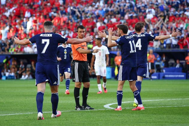 FIFA World Cup, WM, Weltmeisterschaft, Fussball 2026: Scotland v Morocco BOSTON, USA - 19th June 2026: John McGinn of Scotland claims for a penalty during the FIFA World Cup 2026 Group C match between Scotland and Morocco at Boston Stadium Boston Boston Stadium United States of America Copyright: xCraigxMercerx xPeakxActionxPhotosx