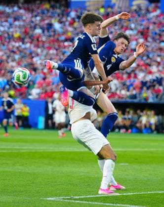 Scott McTominay and Ben Gannon-Doak of Scotland challenge for the ball Scotland v Morocco, 2026 FIFA World Cup, WM, Weltmeisterschaft, Fussball Group C, Football, Boston Stadium, Foxborough, Massachusetts, USA - 19 Jun 2026Foxborough Boston Stadium Massachusetts (MA) United States of America EDITORIAL USE ONLY No use with unauthorised audio, video, data, fixture lists, club league logos or live services. Online in-match use limited to 120 images, no video emulation. No use in betting, games or single club league player publications.  Copyright: xJavierxGarcia Shutterstockx 16928932ds