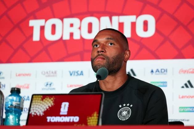 Jonathan Tah 4 (Deutschland) bei der Pressekonferenz, Pressekonforenz, Deutschland vs. Elfenbeinkueste, Fussball, FIFA, Weltmeisterschaft 2026, Gruppenphase, 19.06.2026 Toronto Ontario Kanada *** Jonathan Tah 4 Germany at the press conference, press conference, Germany vs. Ivory Coast, soccer, FIFA, 2026 World Cup, group stage, June 19, 2026, Toronto, Ontario, Canada,detected_source_language Copyright: xkolbert-press ChristianxKolbertx